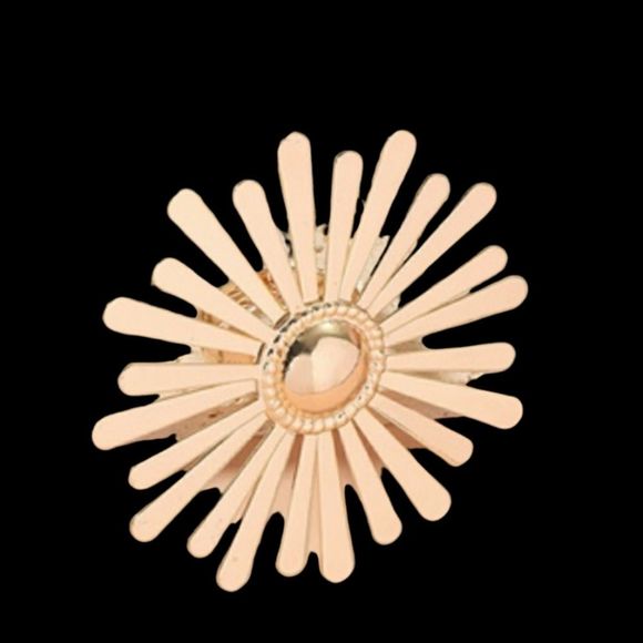 SOLD OUT Exaggerated Flower Ring In Gold Tone, Gold Metal Ring - Picture 3 of 9